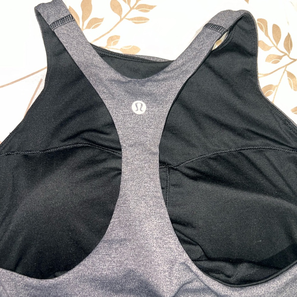 Lululemon In Training Tank - Picture 6 of 6